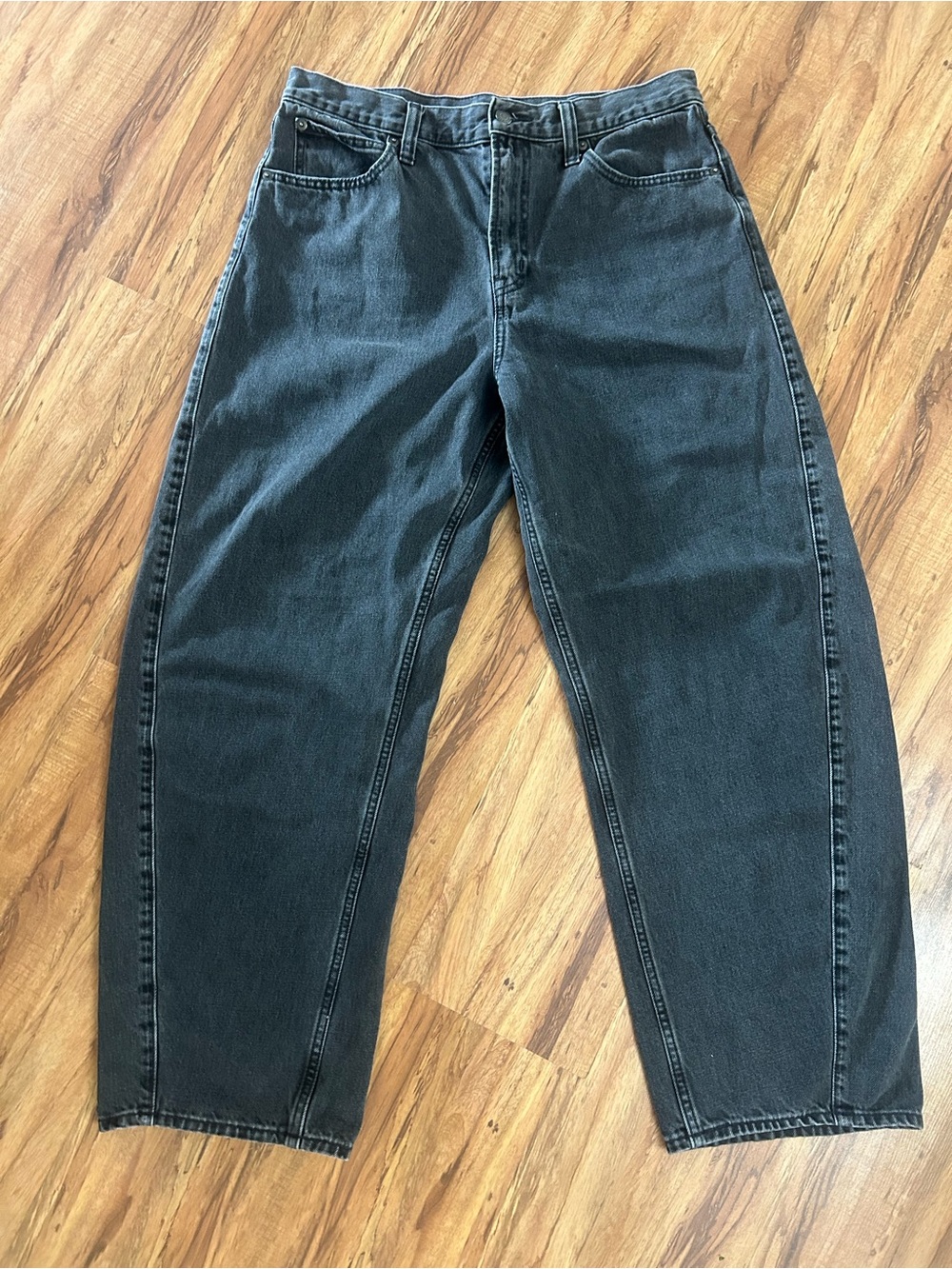Gap High Rise Barrel Vintage Black Wash Denim Jeans Womens Size 31